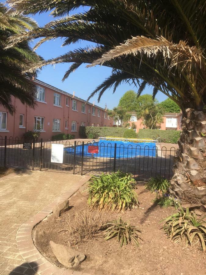 Esplanade Court Apartment With Communal Seasonal Heated Pool Paignton Esterno foto